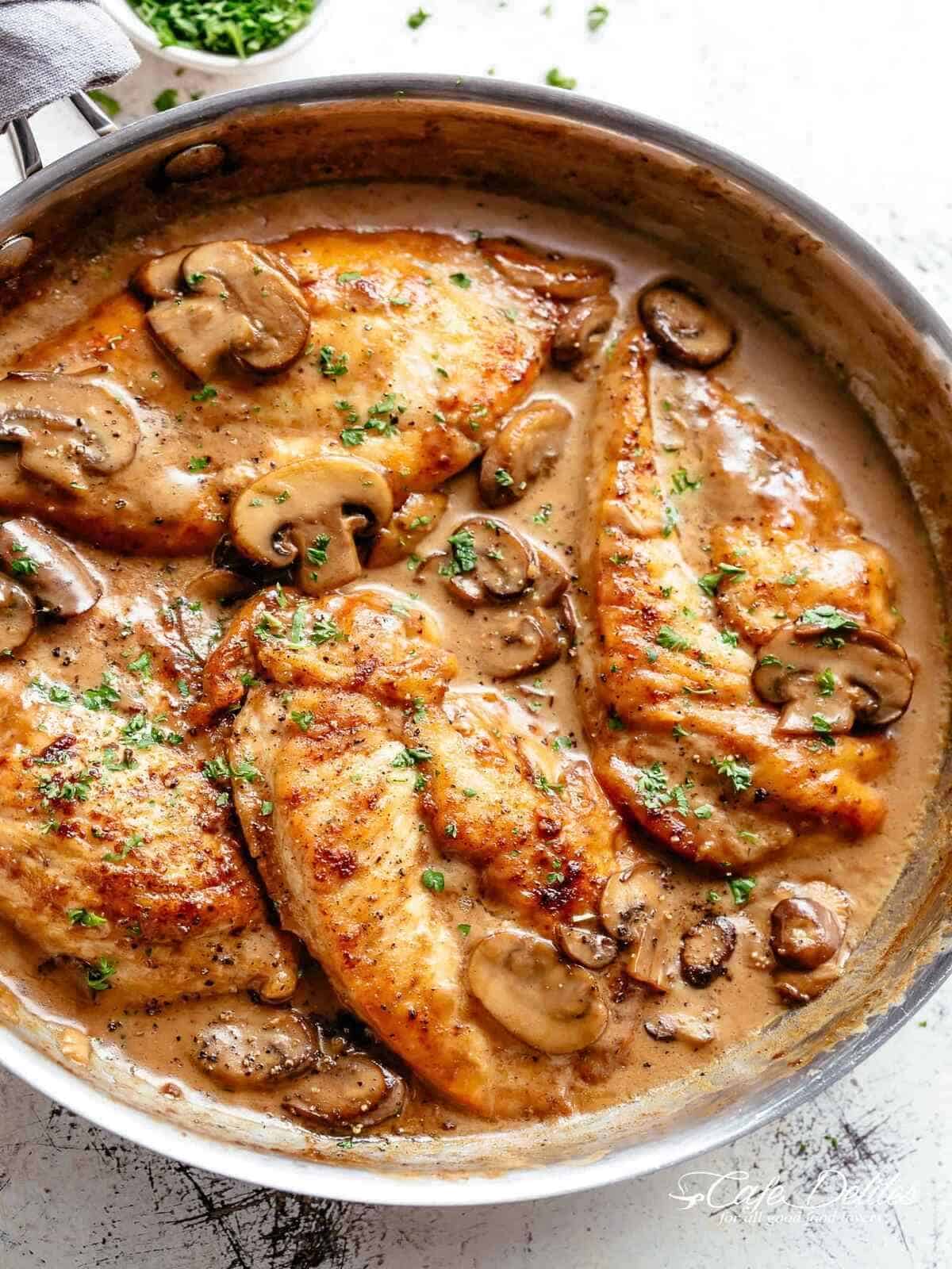 Easy Creamy Chicken Marsala: Gourmet Comfort in Under 35 Minutes